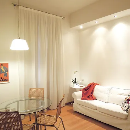 Lovely Sempione Apartment-3